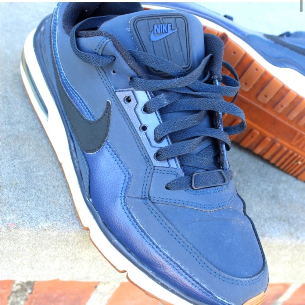 Nike Air Max LTD 3Midnight  Size 9.5 Navy Blue 687977-404